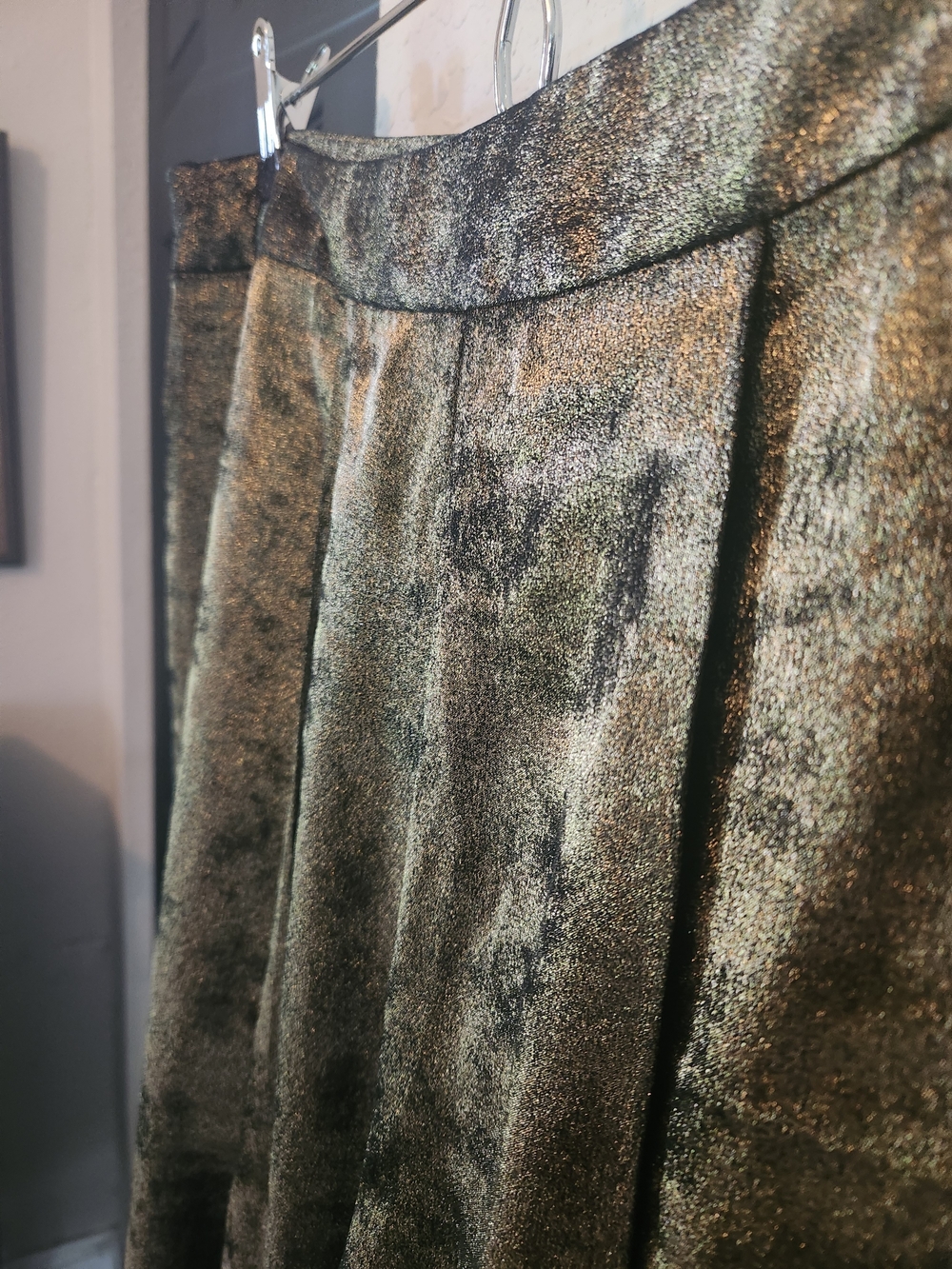 Banana Republic Gold Metallic Wide Leg Palazzo Pants - Picture 7 of 7